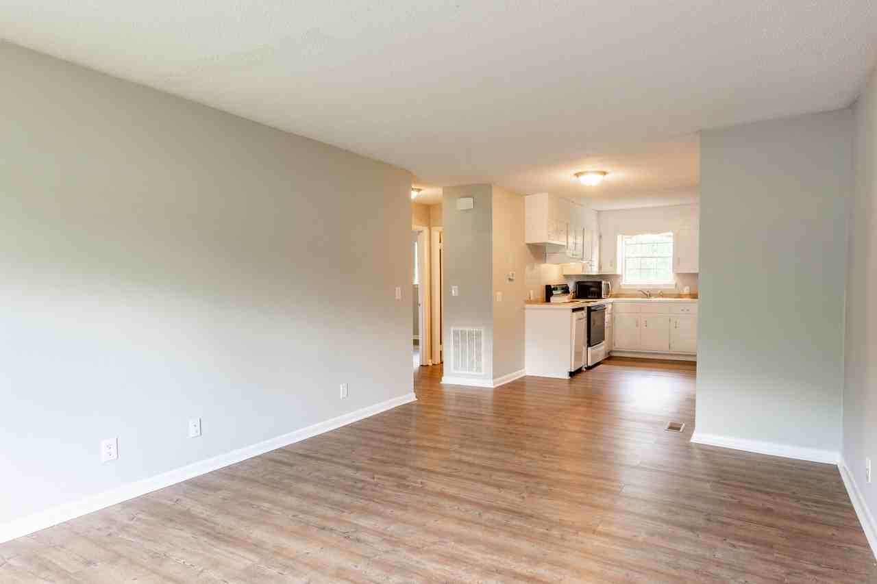 8810 Springfield Rd #B - Photo 2 of 20