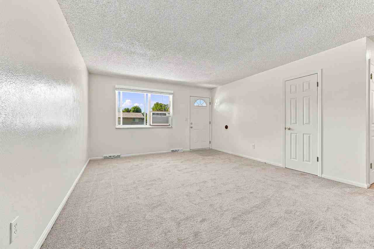 4650 Quail St #1 - Photo 5 of 18