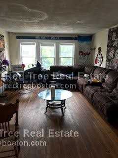 240 Foster St #TOP - Photo 6 of 10