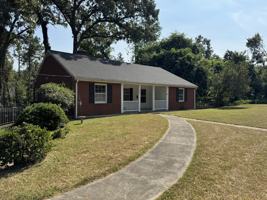 featured image of 527 College Hill Rd #1