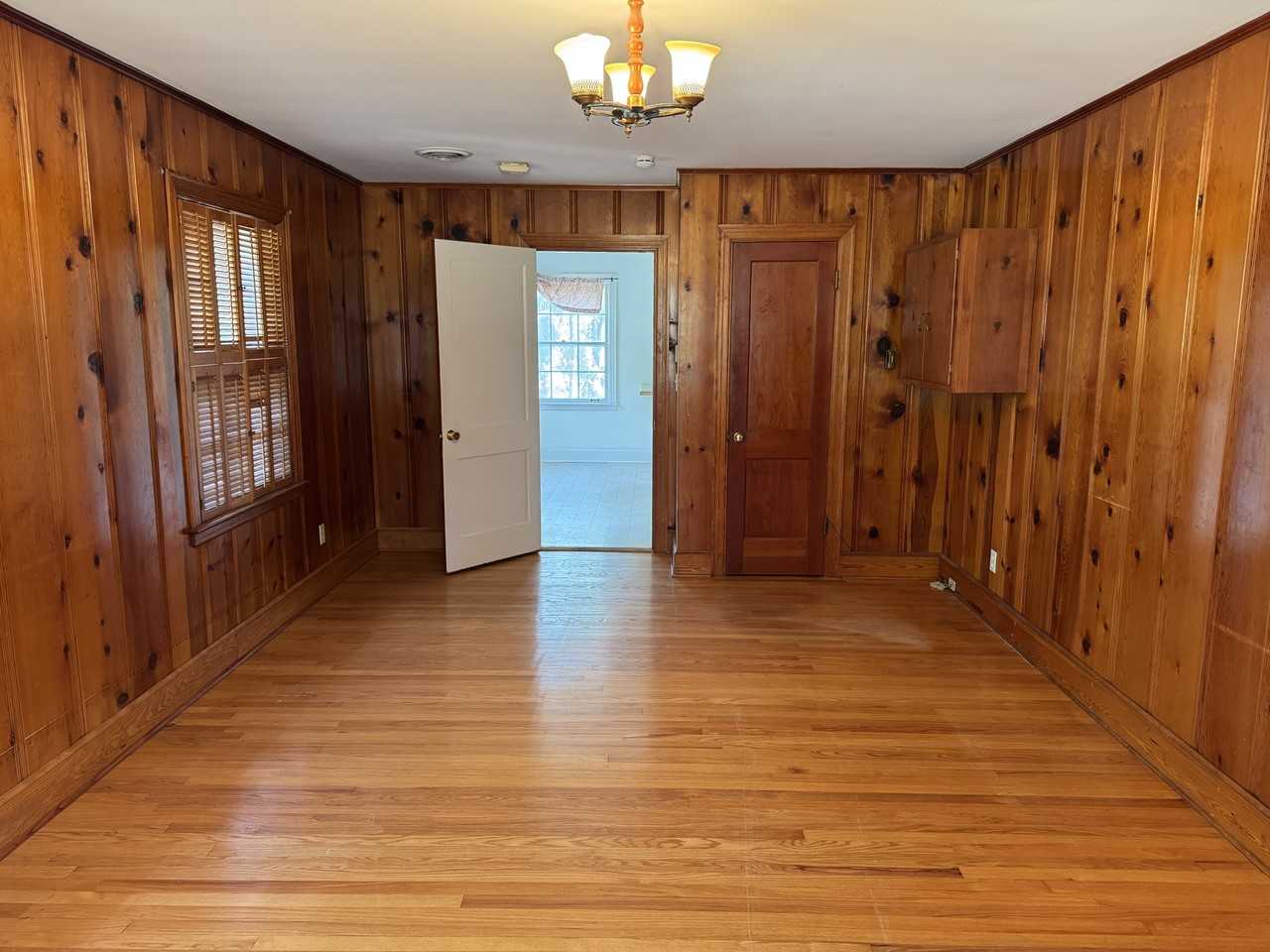 527 College Hill Rd #1 - Photo 2 of 13