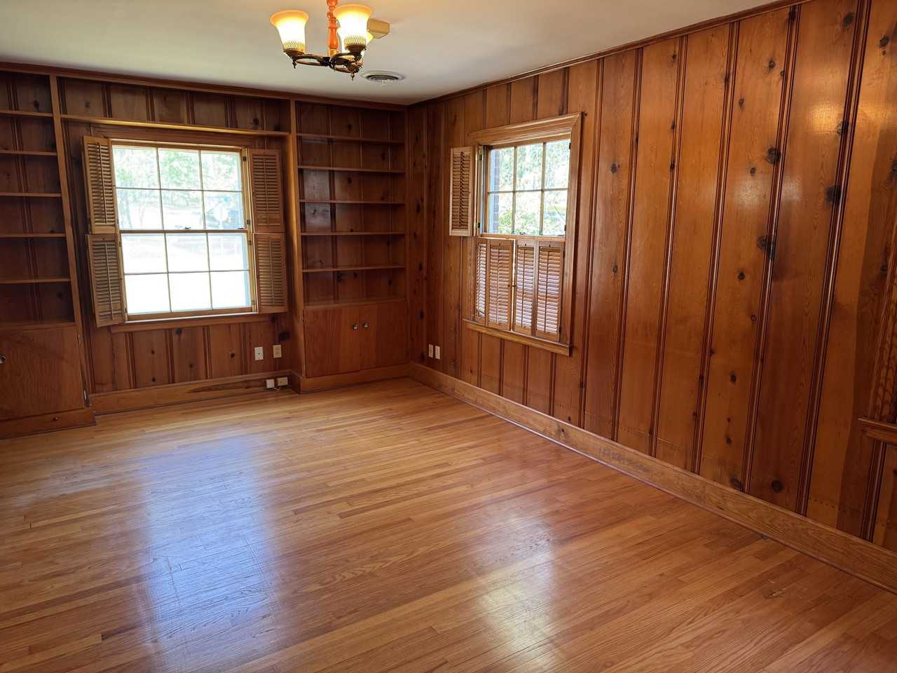 527 College Hill Rd #1 - Photo 3 of 13