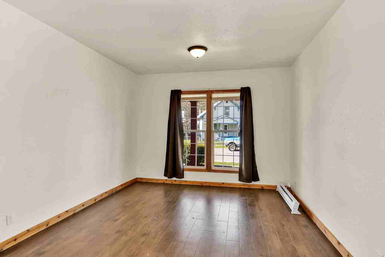 16 W Mullan Ave #2 - Photo 7 of 29