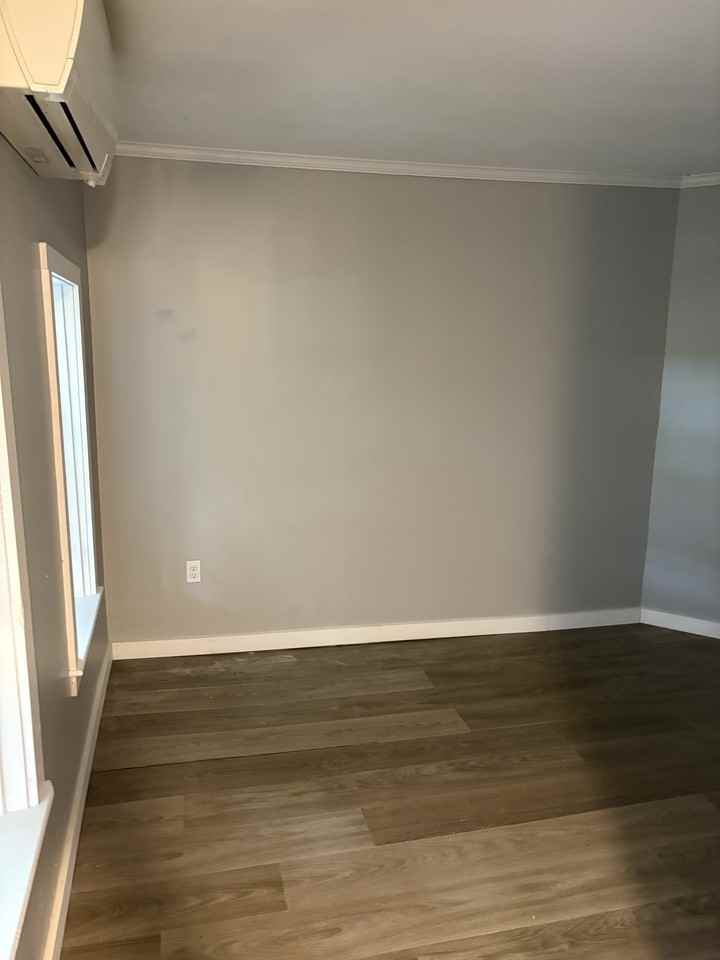 40 Maple St #4 - Photo 6 of 9