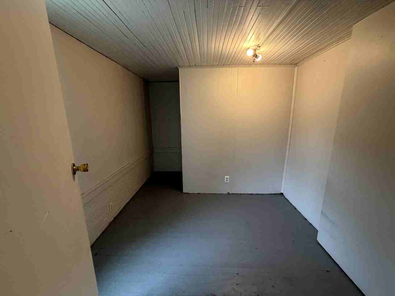 509 W Marion St #B - Photo 2 of 6
