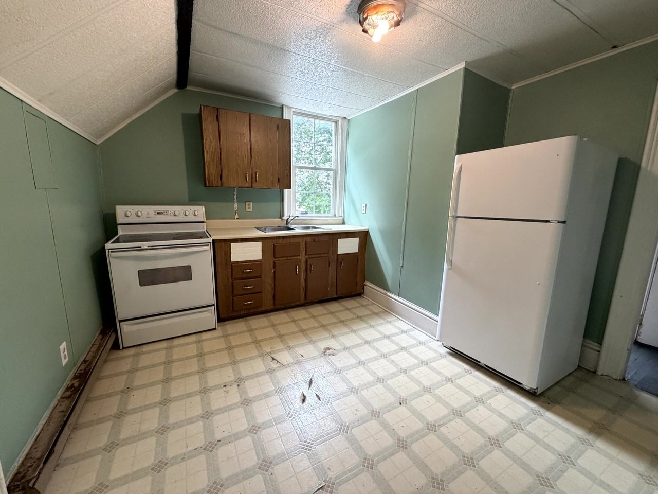 509 W Marion St #B - Photo 5 of 6
