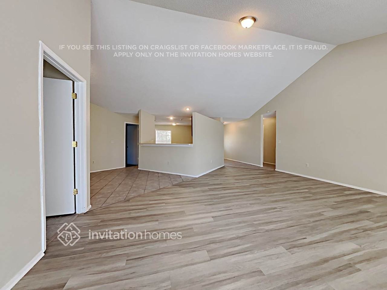 7480 Bordwine Dr - Photo 4 of 20