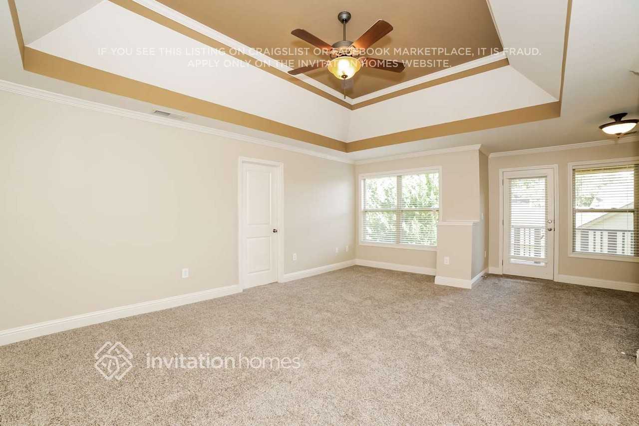 42 Plum Blossom Ln - Photo 7 of 14