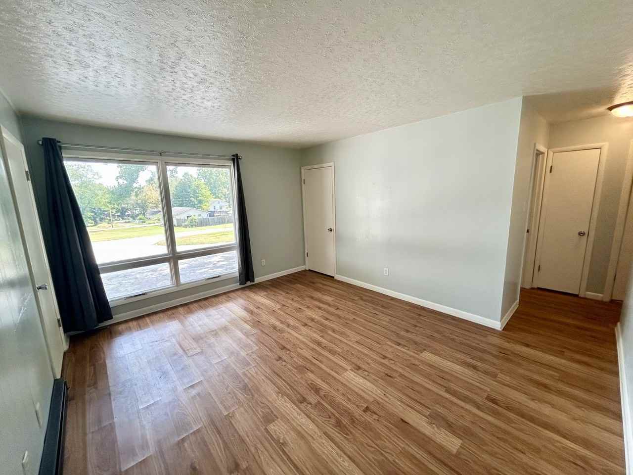625 N Bryan Ave #15 - Photo 4 of 15