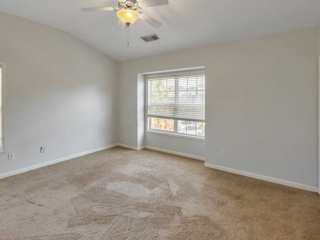 3214 Greenwood Oak Dr #1 - Photo 5 of 50
