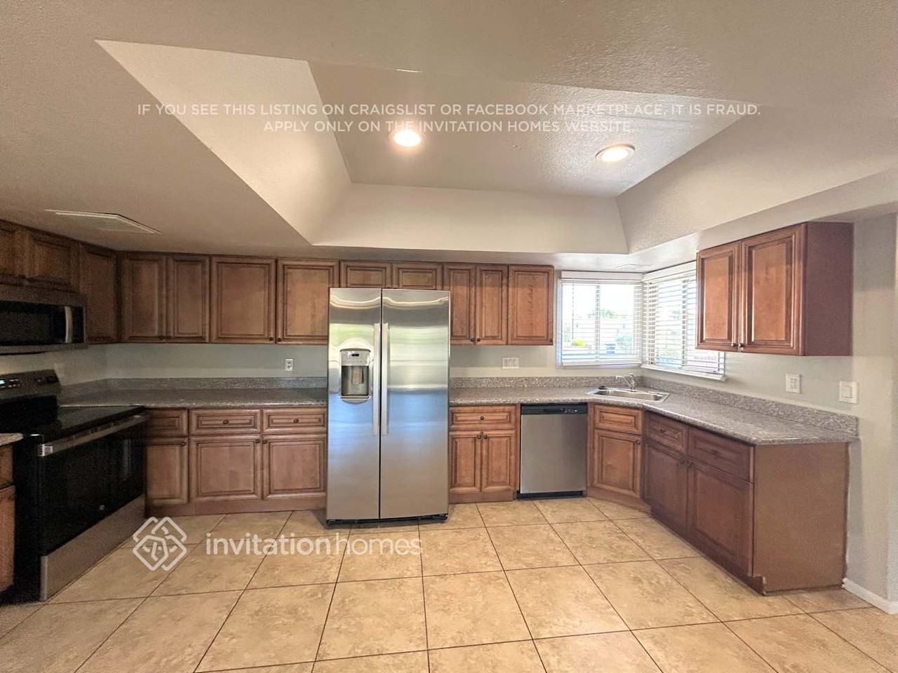 4033 W San Juan Ave - Photo 7 of 16