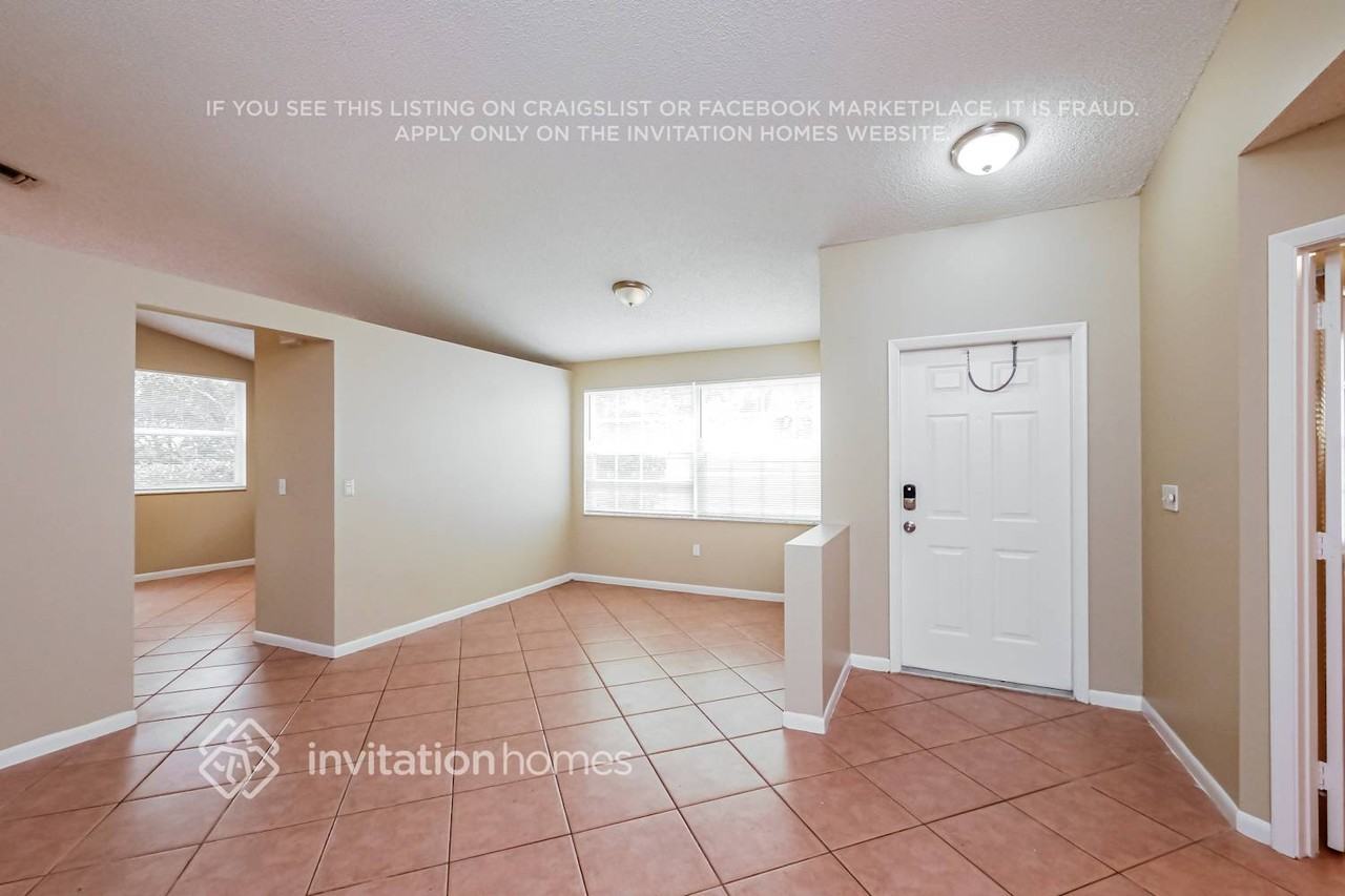 1457 Nw 156th Ave - Photo 6 of 17