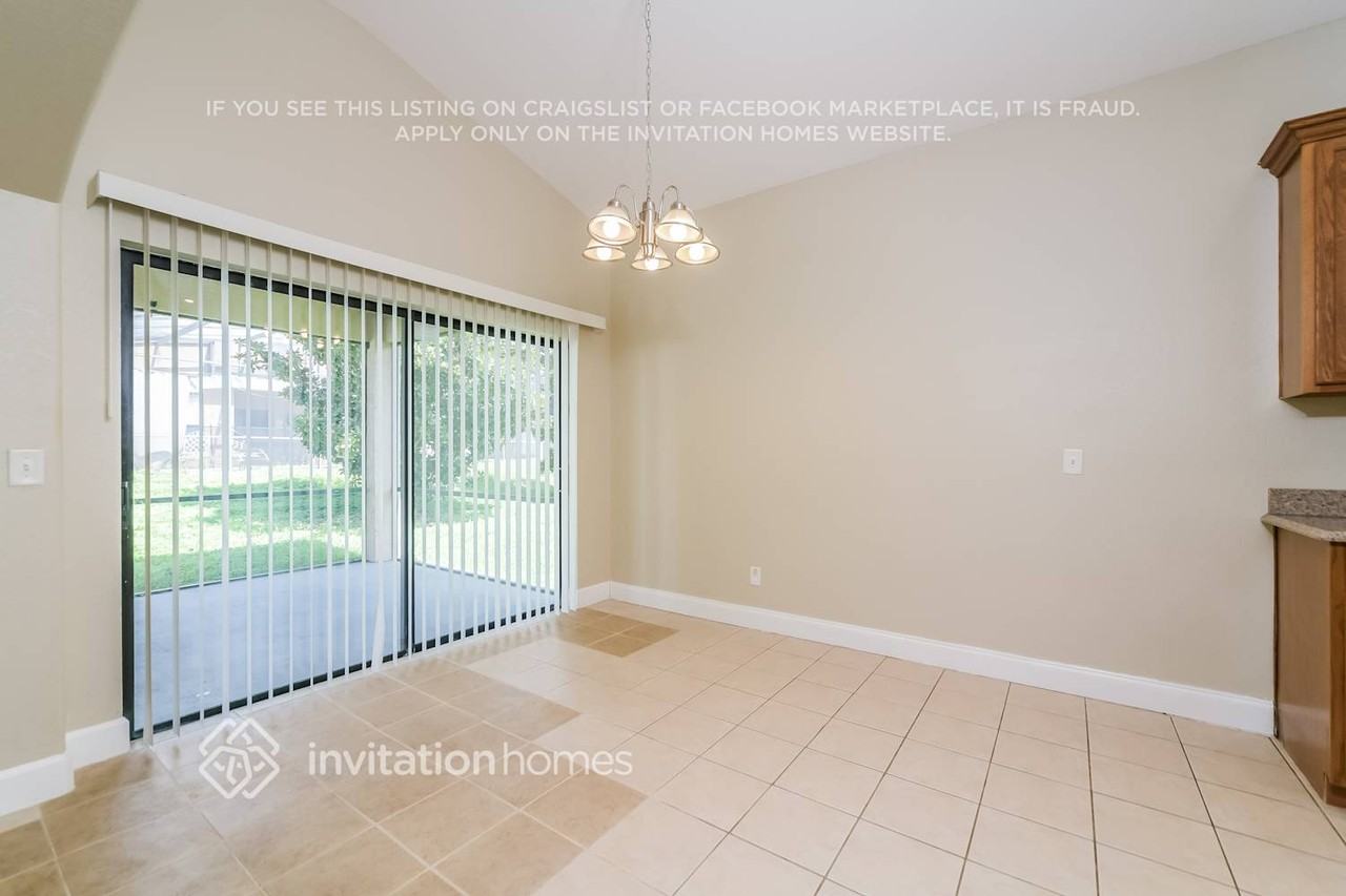 796 Lake Cummings Blvd - Photo 7 of 17