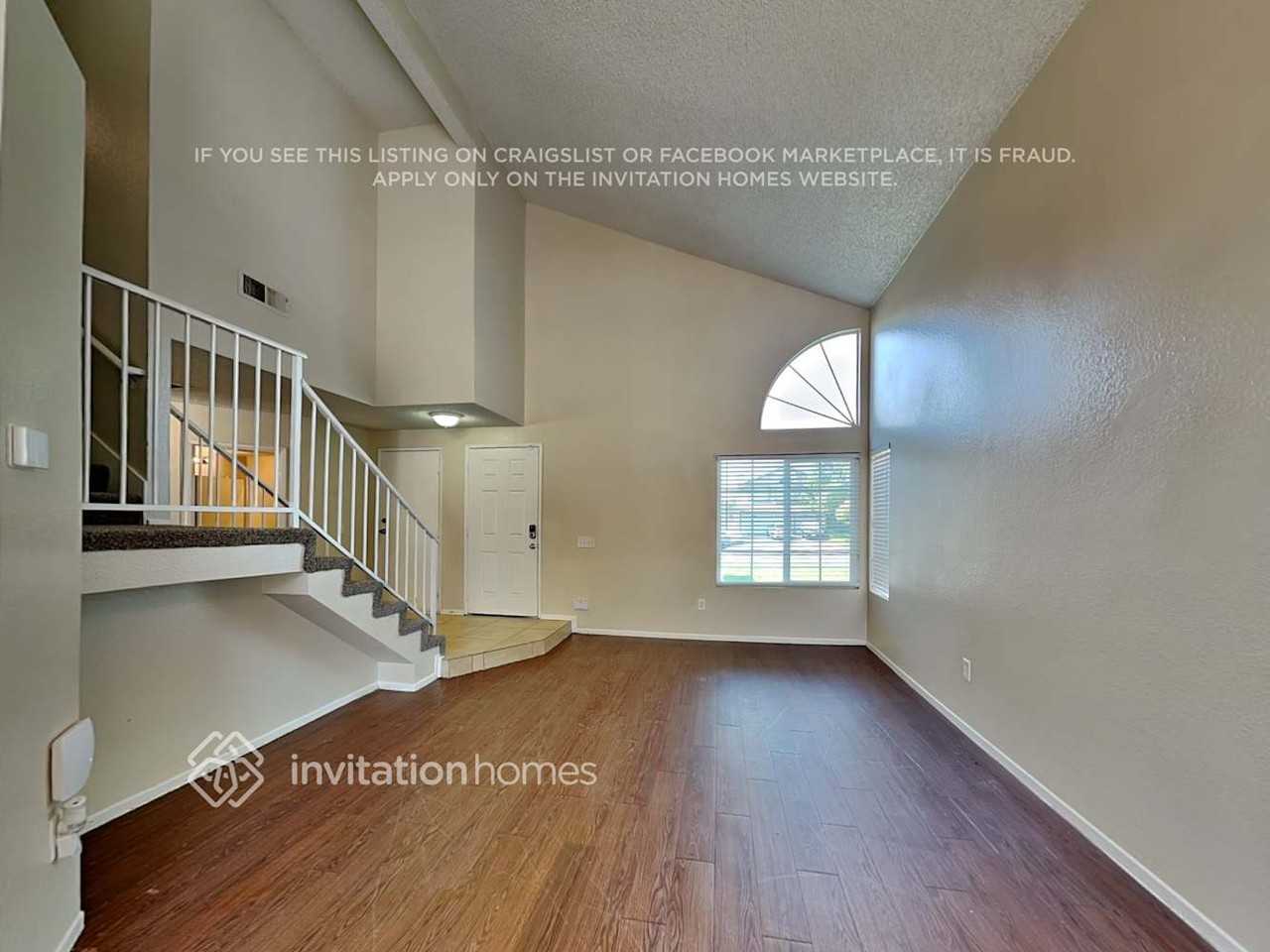 2804 Rosarita St - Photo 3 of 21