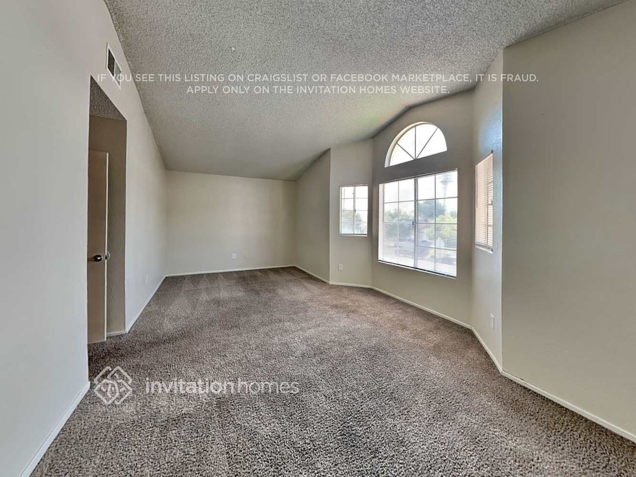 2804 Rosarita St - Photo 4 of 21