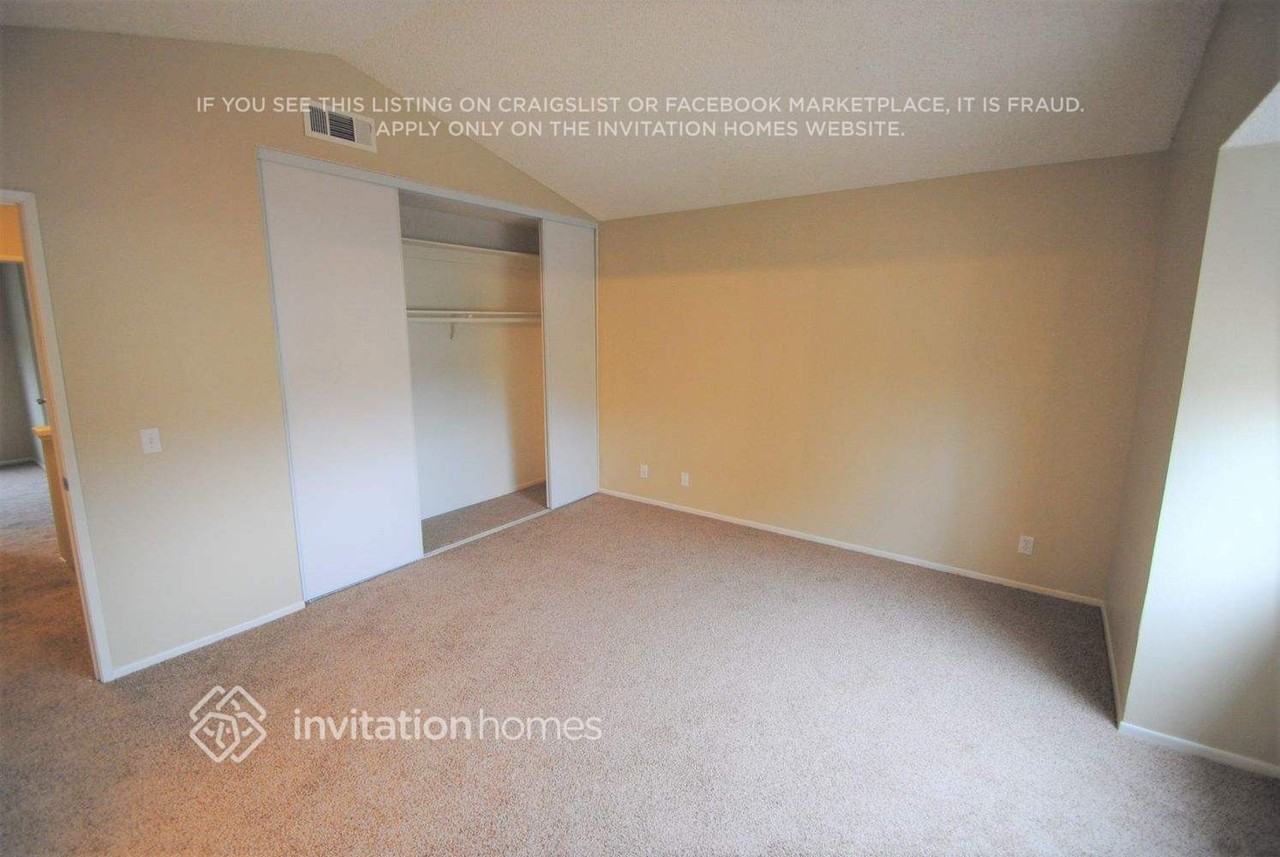 11903 Albion Way - Photo 5 of 11