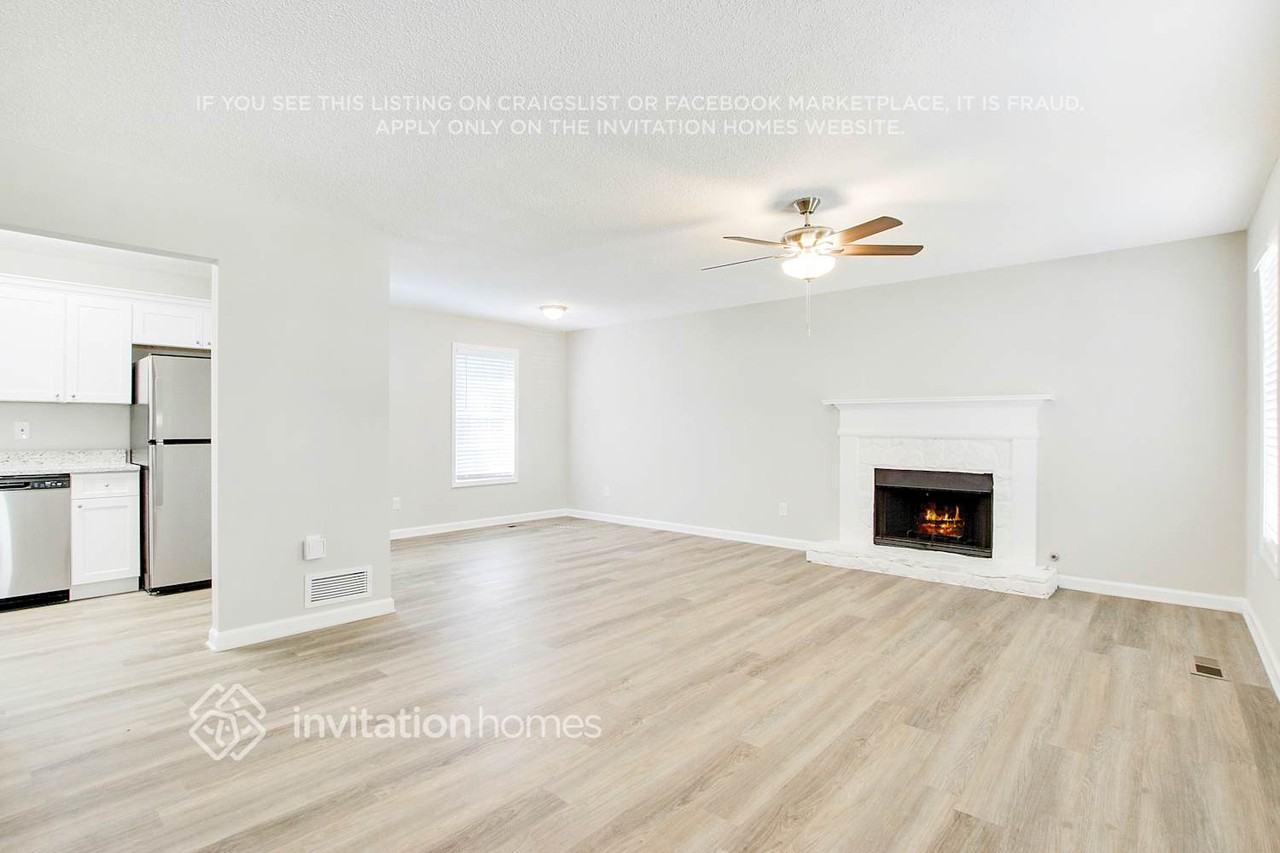 103 Auburn Park - Photo 4 of 27