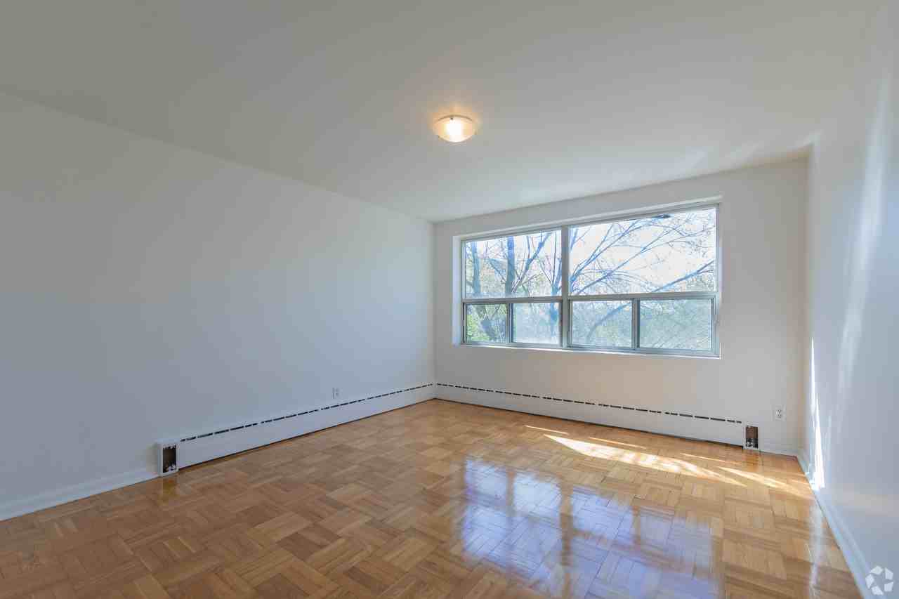 Glazebrook Avenue Apartments - Photo 4 of 14