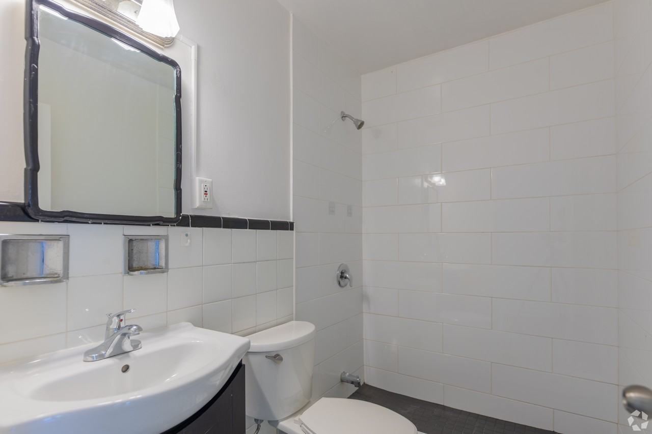 Glazebrook Avenue Apartments - Photo 5 of 14