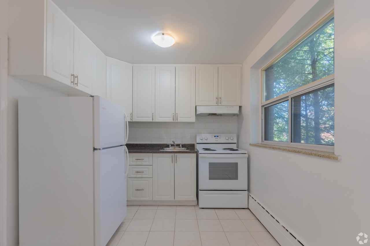 Glazebrook Avenue Apartments - Photo 6 of 14