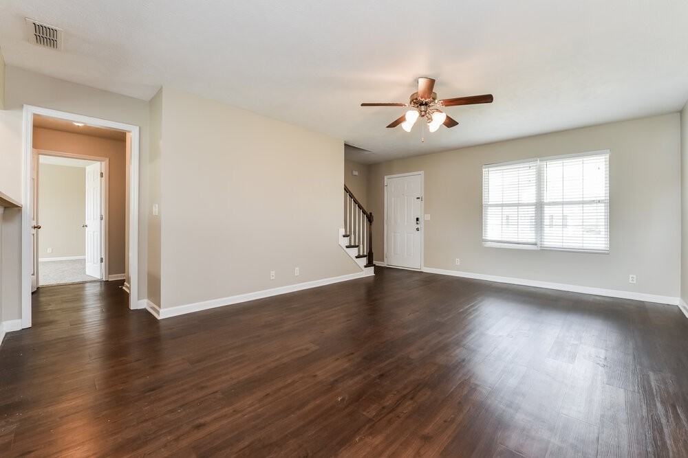 2636 Apostle Ln - Photo 4 of 17