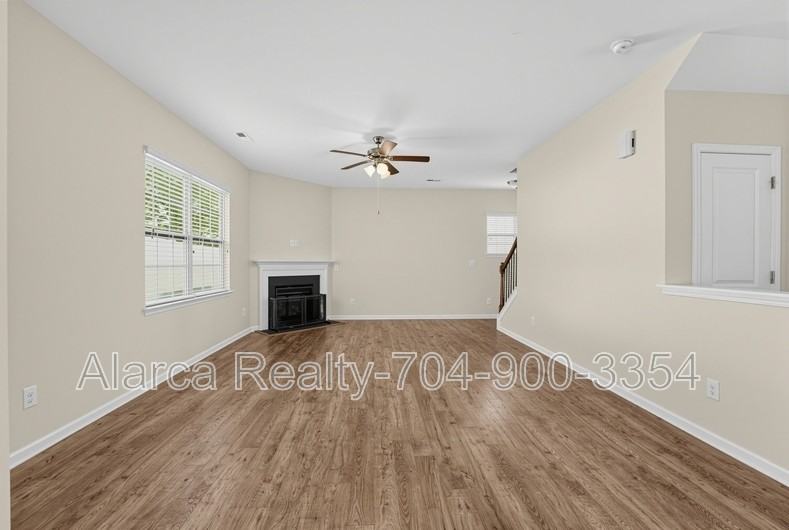 9724 Chase View Dr - Photo 6 of 21