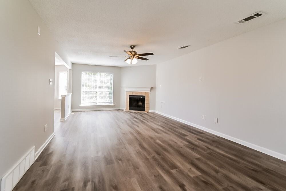 4800 Ridge Walk Ln - Photo 5 of 17