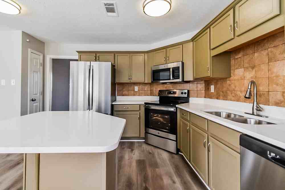 4800 Ridge Walk Ln - Photo 7 of 17