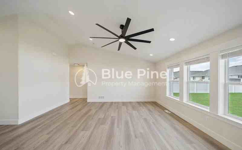 184 Galena Summit Dr - Photo 3 of 27