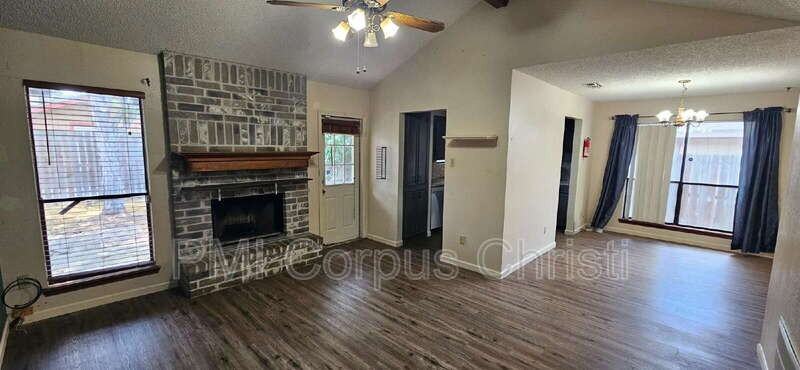 6106 Angus Dr - Photo 5 of 25
