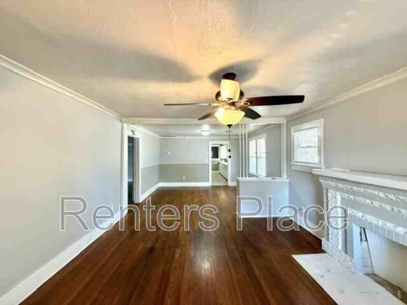 1132 S Gary Ave - Photo 2 of 18