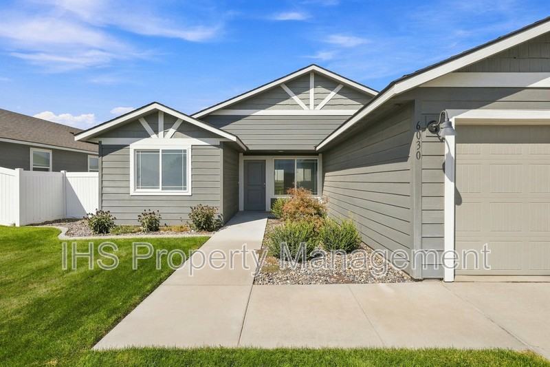 6030 Tarsus Ln - Photo 2 of 20