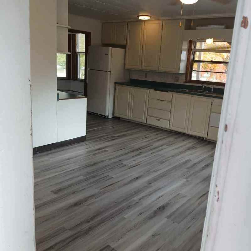 210 E Main St - Photo 3 of 18