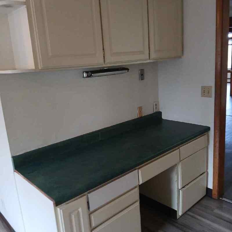 210 E Main St - Photo 4 of 18