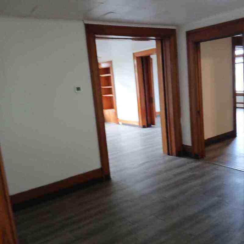 210 E Main St - Photo 6 of 18