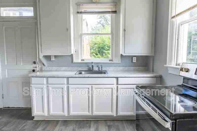 326 S Potomac St