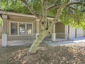 8539 W Magnolia St - Photo 1 of 1