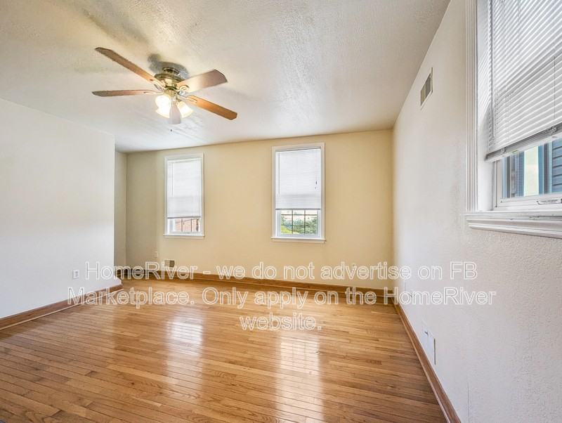 2916 Stromberg St - Photo 4 of 19