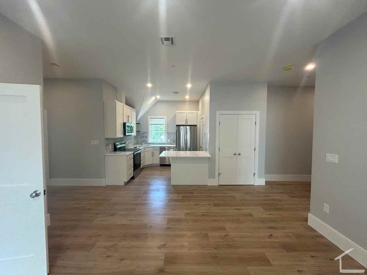 Holton St #5 - Photo 2 of 10