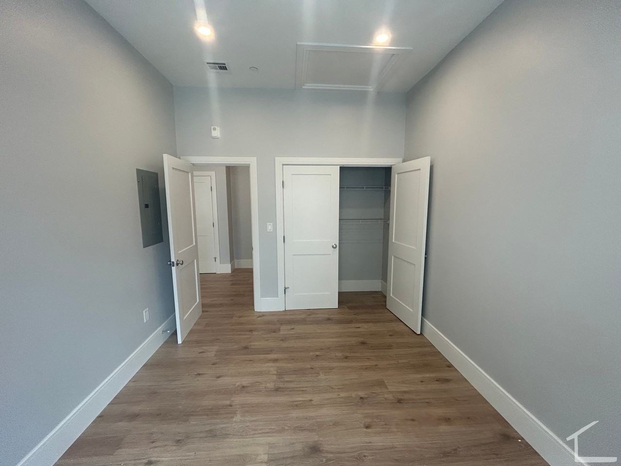 Holton St #5 - Photo 4 of 10