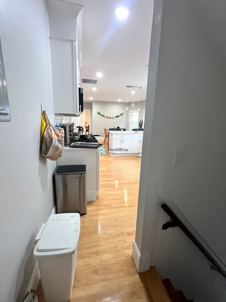 22 Hillsdale Rd - Photo 3 of 28