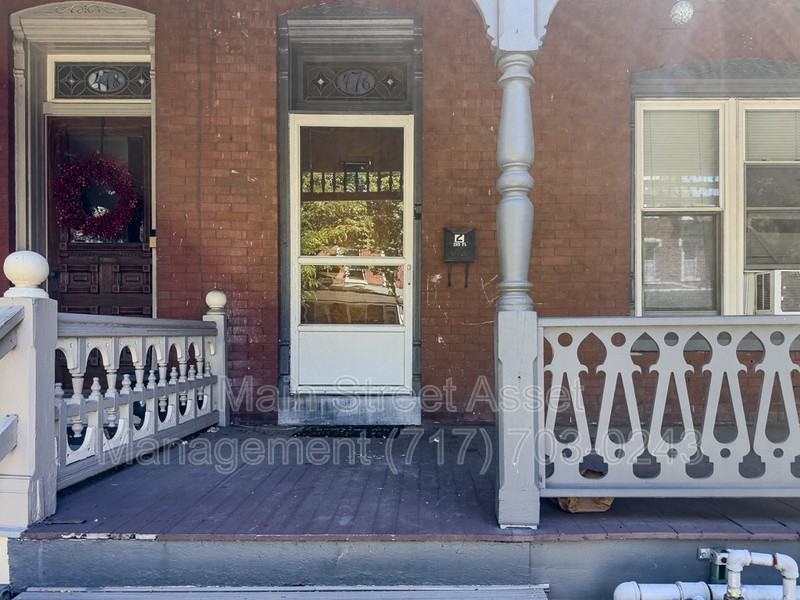 476 N Charlotte St #2 - Photo 2 of 24