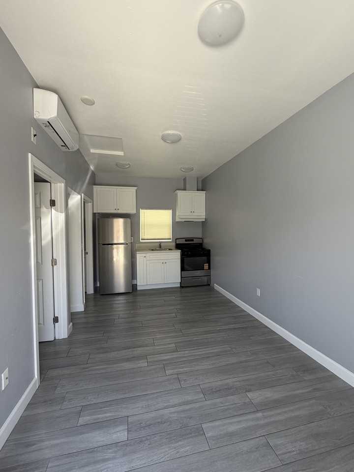 1308 West 134th Street #A - Photo 2 of 7
