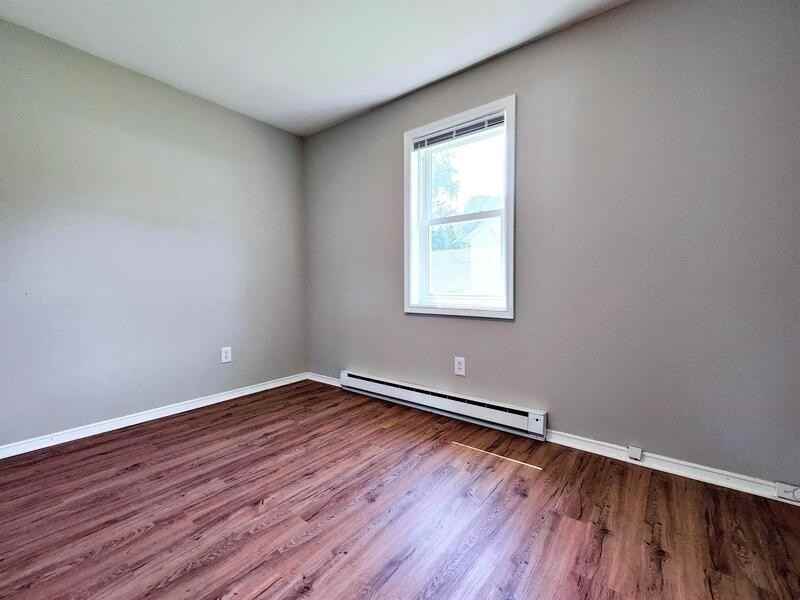 4425 Layola Ave - Photo 6 of 9