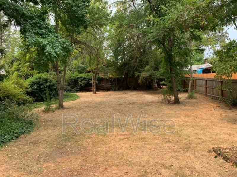 1324 Nw Washington Blvd - Photo 4 of 18