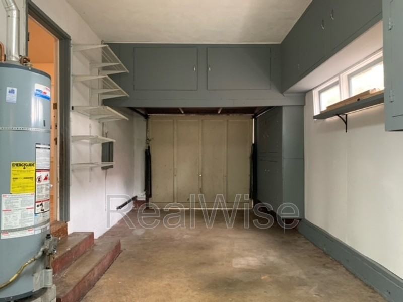 1324 Nw Washington Blvd - Photo 7 of 18