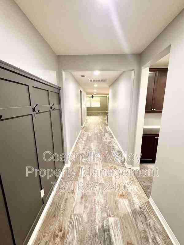 43776 Pettirosso St - Photo 6 of 50