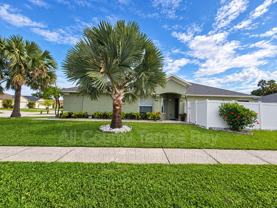 11747 Lynmoor Dr - Photo 1 of 1