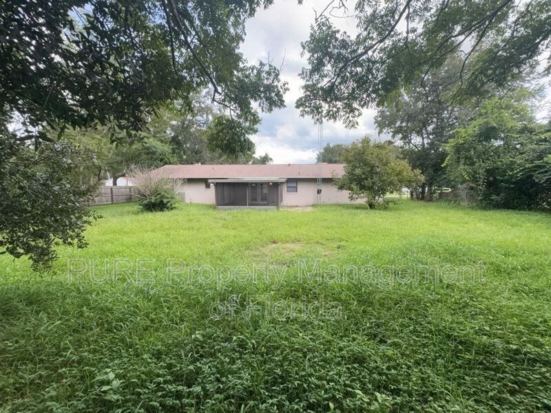 13606 Se 48th Ct - Photo 2 of 49