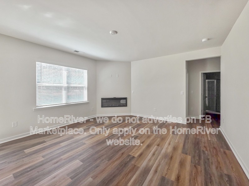 450 Brinkley Dr - Photo 2 of 21